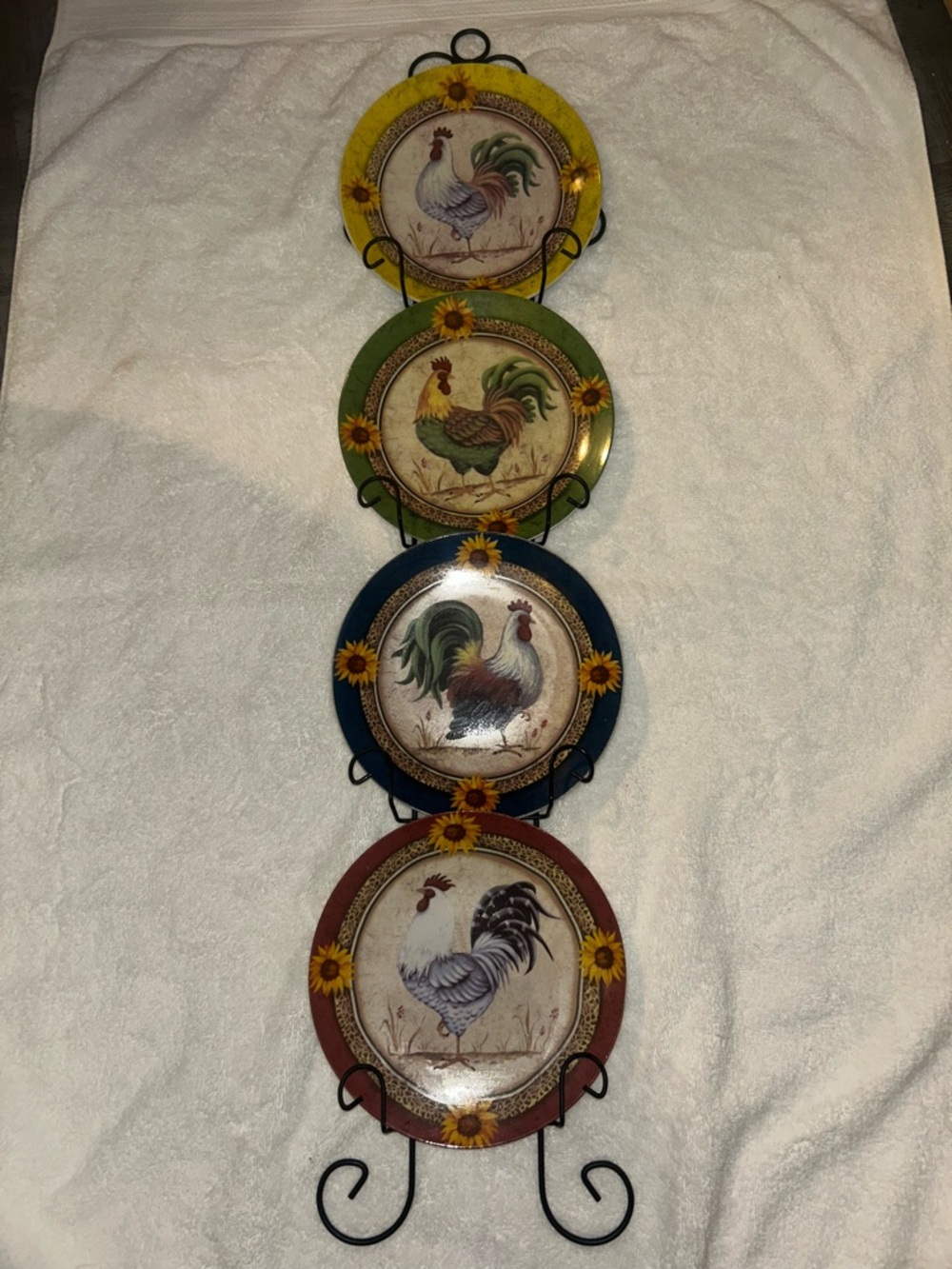 Rooster Sunflower Decorative Plate w shelf